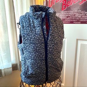 Princess Vera Wang Blue & White Floral Puffer Vest